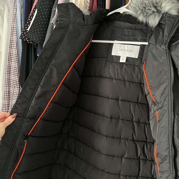 [Calvin Klein] Men's Fur Hooded Parka - Picture 7 of 9